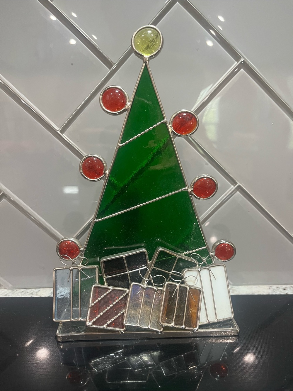 " CHRISTMAS TREE Vintage STAINED GLASS ART Freestanding TABLETOP With Presents